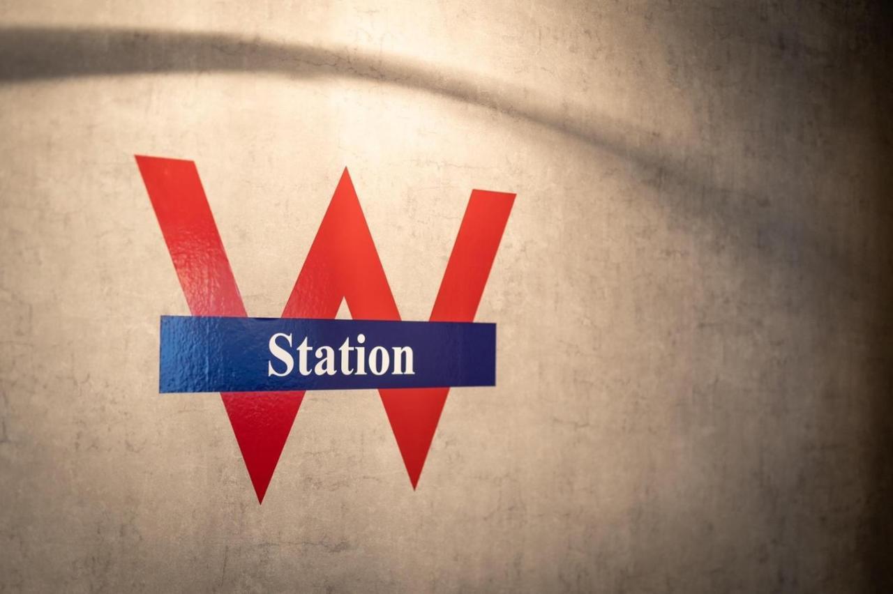 Хостел W Station Осака Экстерьер фото